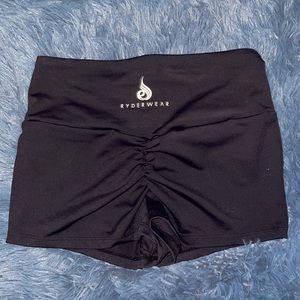 Ryderwear scrunch bum shorts